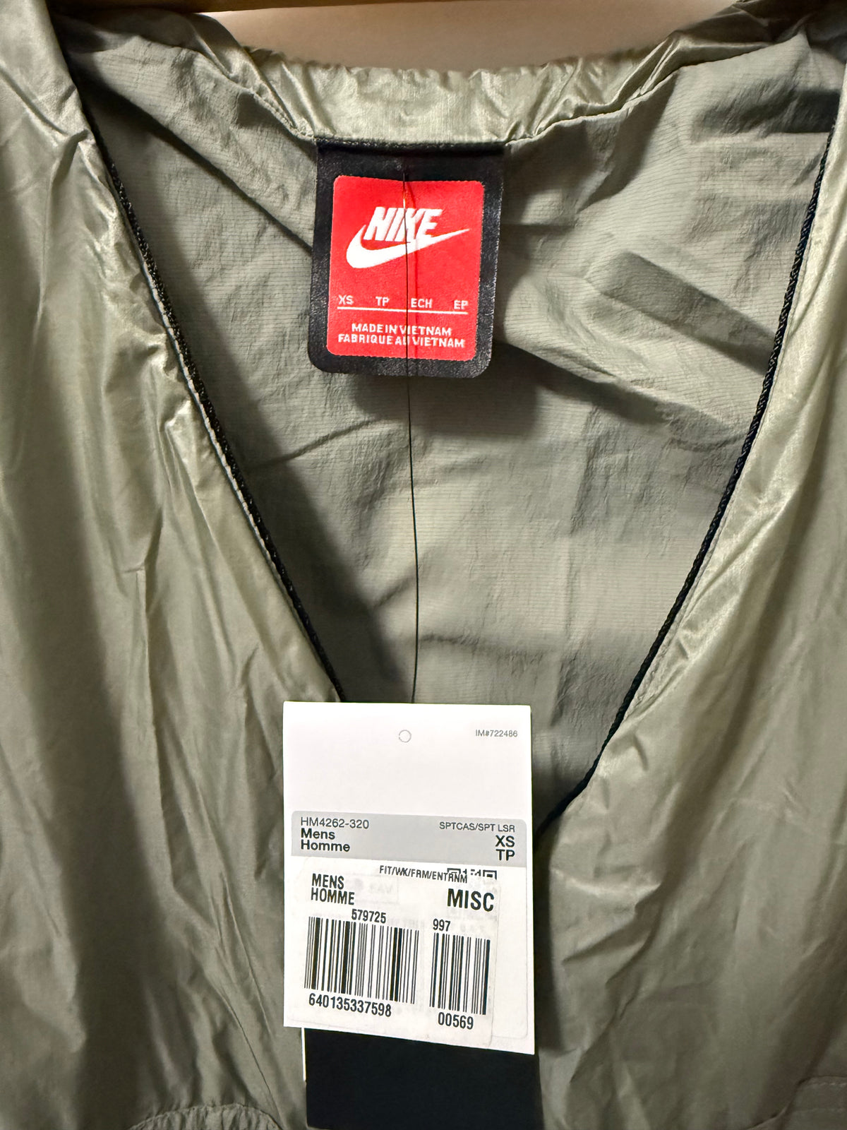 Nike Herren Weste – Neu mit Etikett