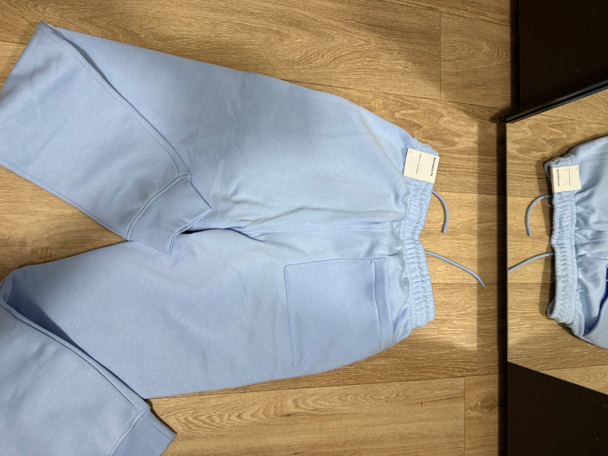 Jordan Herren Fleece Jogginghose Hellblau – Jumpman – Gr. XS – Neu mit Etikett